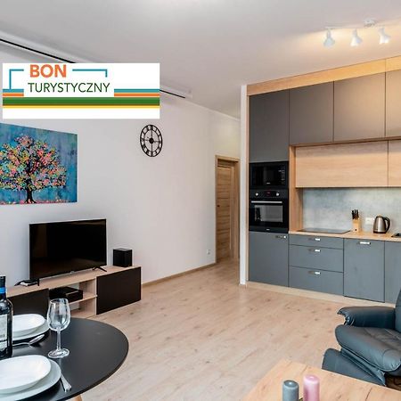 Apartwro - Apartament Przy Wyspie Slodowej, Garaz, Projektor, Rowery Apartment วรอตซวาฟ ภายนอก รูปภาพ