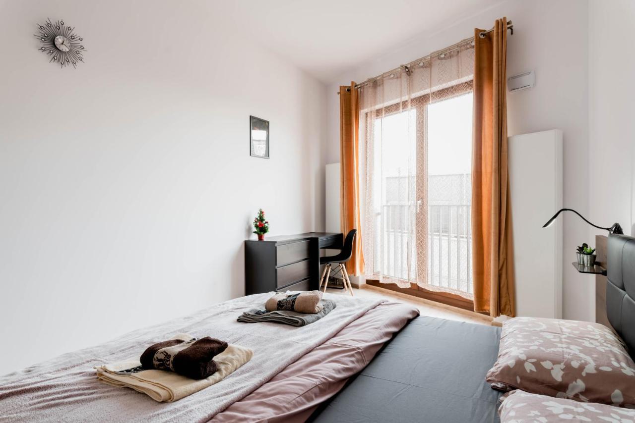 Apartwro - Apartament Przy Wyspie Slodowej, Garaz, Projektor, Rowery Apartment วรอตซวาฟ ภายนอก รูปภาพ