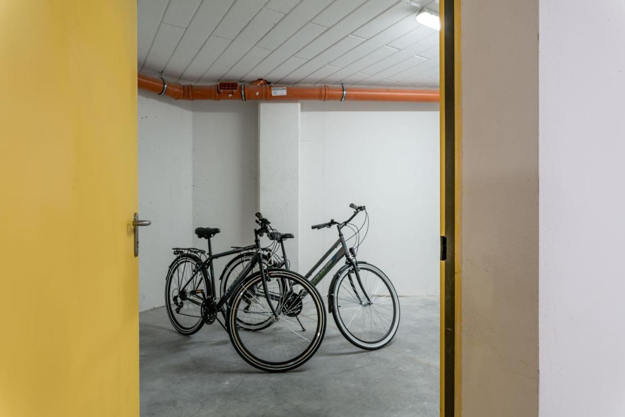 Apartwro - Apartament Przy Wyspie Slodowej, Garaz, Projektor, Rowery Apartment วรอตซวาฟ ภายนอก รูปภาพ