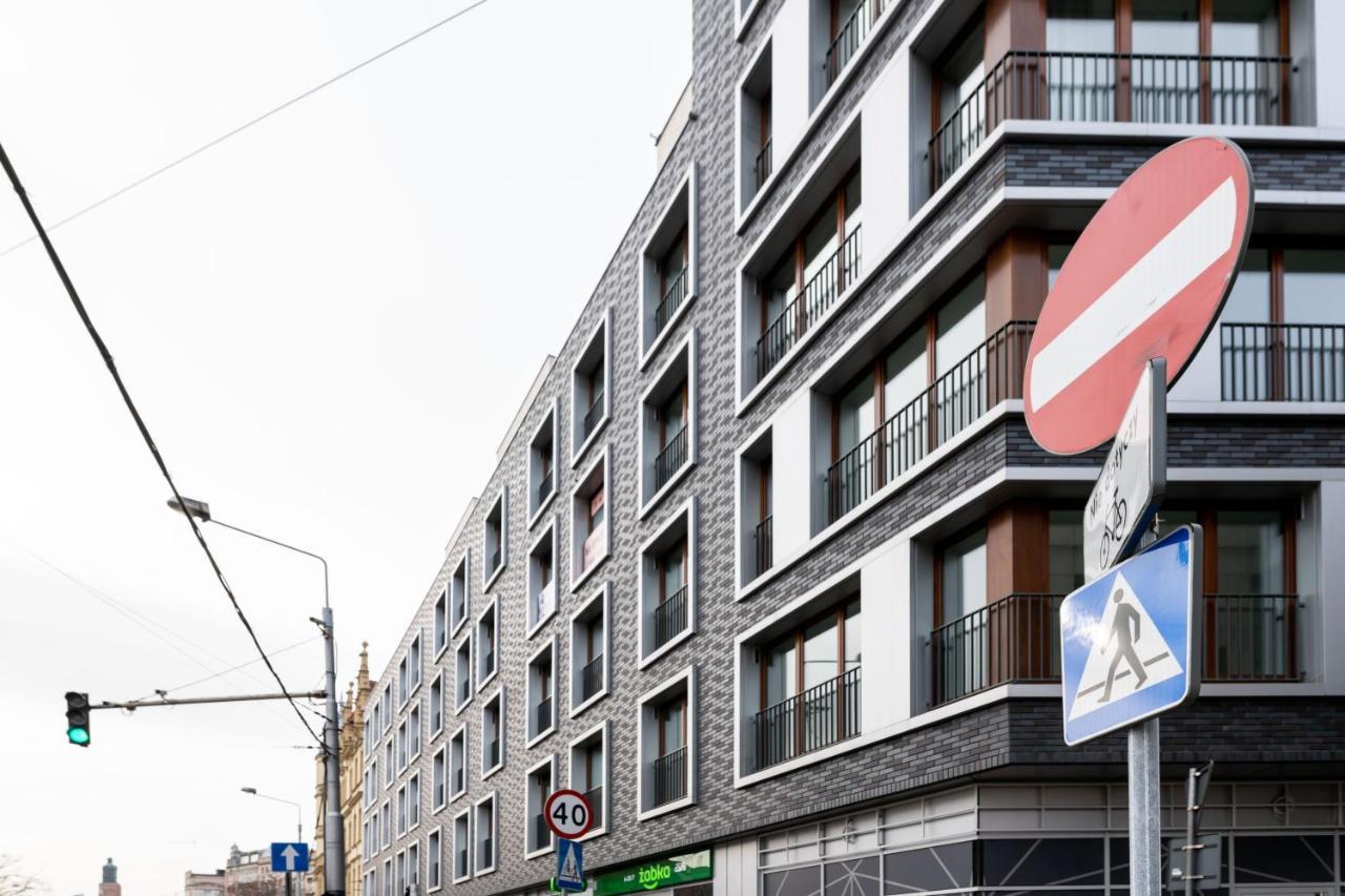 Apartwro - Apartament Przy Wyspie Slodowej, Garaz, Projektor, Rowery Apartment วรอตซวาฟ ภายนอก รูปภาพ