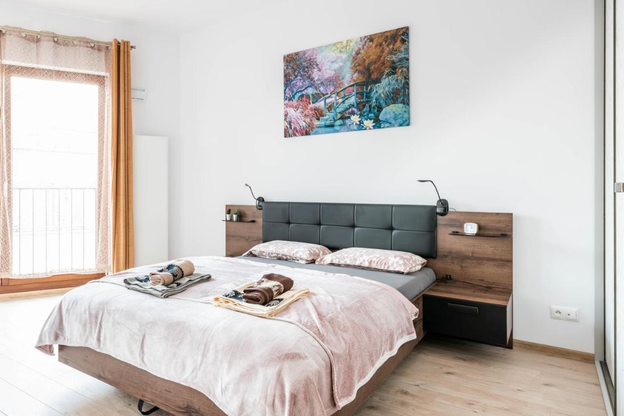 Apartwro - Apartament Przy Wyspie Slodowej, Garaz, Projektor, Rowery Apartment วรอตซวาฟ ภายนอก รูปภาพ